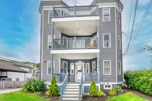 35 Somerset Ave, Winthrop, MA 02152 - Photo 1