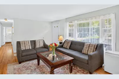 101 Longfellow Dr, Barnstable, MA 02632 - Photo 5