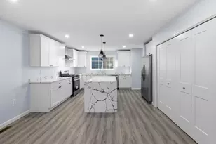 81 Hunter, Fall River, MA 02721 - Photo 3