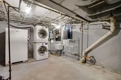 138 Abbott St, Springfield, MA 01118 - Photo 37