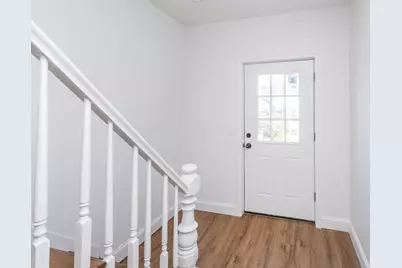 206 Highland Ave, Fitchburg, MA 01420 - Photo 5