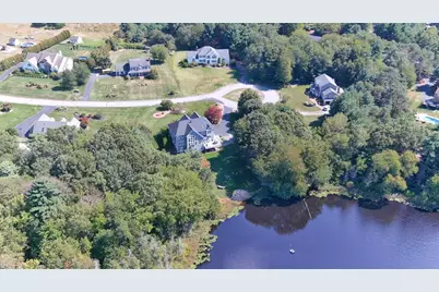 10 Dunham Pond Rd, Lakeville, MA 02347 - Photo 33