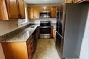 94 Charles River Rd, Waltham, MA 02453 - Photo 3