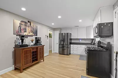 8 Ryan Pl, Swampscott, MA 01907 - Photo 13