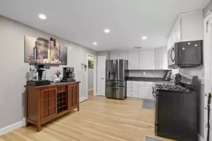 8 Ryan Pl, Swampscott, MA 01907 - Photo 13