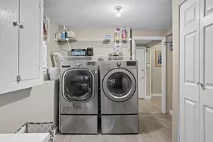 8 Ryan Pl, Swampscott, MA 01907 - Photo 27