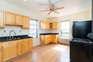 77 Savin Hill, Boston, MA 02125 - Photo 5