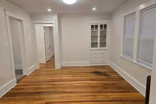 25 Laurel St, Arlington, MA 02476 - Photo 3