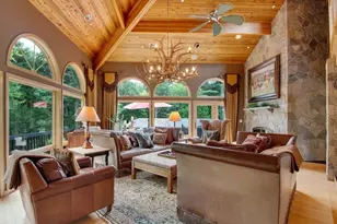 6 Mountain View Dr, Framingham, MA 01701 - Photo 5