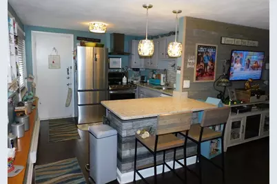 16 Glen Devin St #16, Amesbury, MA 01913 - Photo 5