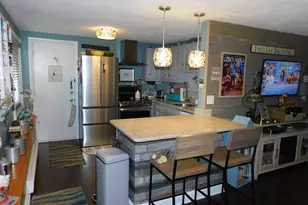 16 Glen Devin St, Amesbury, MA 01913 - Photo 5