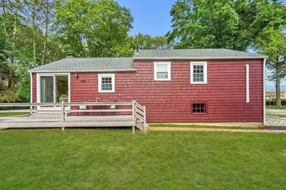 100 Village St., Marblehead, MA 01945 - Photo 27