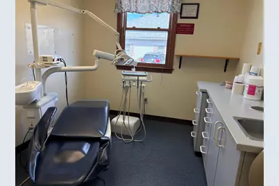 1079 Central St #2, Leominster, MA 01453 - Photo 13