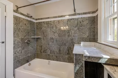 122 Bellevue Ave., Springfield, MA 01108 - Photo 25