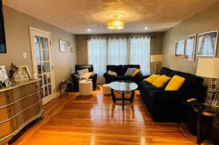 70 Putnam Rd, Somerville, MA 02145 - Photo 9