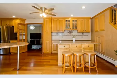 65 Verdugo St, West Springfield, MA 01089 - Photo 11