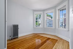 16 Windsor Rd, Medford, MA 02155 - Photo 7