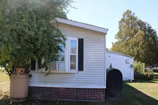 75 South St, Bernardston, MA 01370 - Photo 7