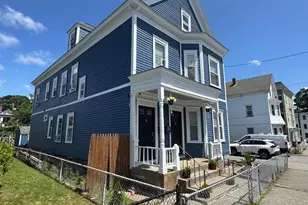 9 Watson St, Lowell, MA 01852 - Photo 5