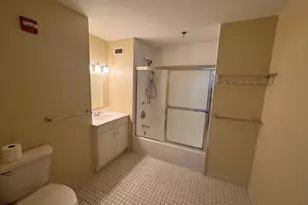 636 Beacon St, Boston, MA 02215 - Photo 15