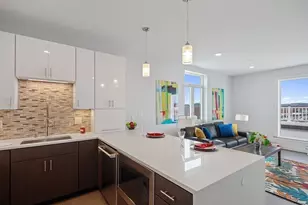 2 Cliveden St, Quincy, MA 02169 - Photo 5