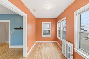 32 Howard St, Watertown, MA 02472 - Photo 7