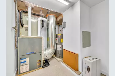 2021 Commonwealth Ave #B, Boston, MA 02135 - Photo 31