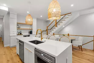 722 E 5th St, Boston, MA 02127 - Photo 9