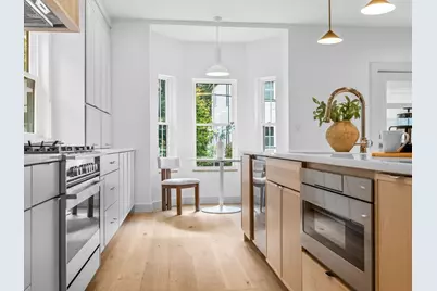 25 Avon Street, Somerville, MA 02143 - Photo 7