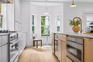 25 Avon St, Somerville, MA 02143 - Photo 7