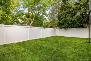 25 Avon St, Somerville, MA 02143 - Photo 35