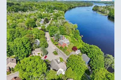 39 High St, Merrimac, MA 01860 - Photo 3