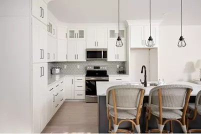 16 Metacomet Rd #16, West Bridgewater, MA 02379 - Photo 7