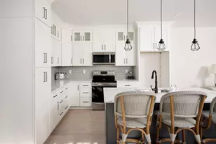 16 Metacomet Rd, West Bridgewater, MA 02379 - Photo 7