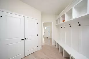 16 Metacomet Rd, West Bridgewater, MA 02379 - Photo 17