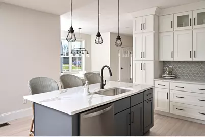 16 Metacomet Rd #16, West Bridgewater, MA 02379 - Photo 3