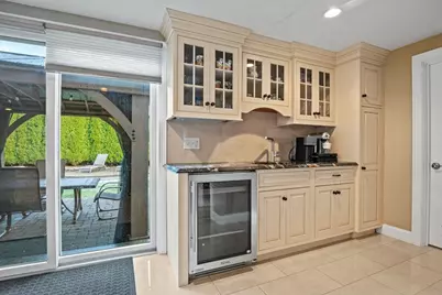 64 Browning Rd, Arlington, MA 02476 - Photo 5