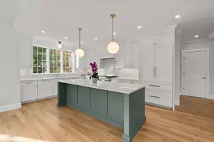 19 Northgate Rd, Wellesley, MA 02481 - Photo 3