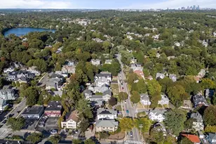 1629 Centre St, Newton, MA 02461 - Photo 17