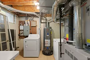 1 Boatswains Wy, Chelsea, MA 02150 - Photo 35