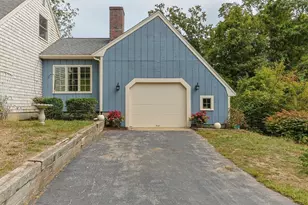 7 Horseshoe Cir, Sandwich, MA 02563 - Photo 5
