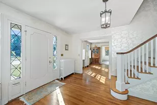 1801 Beacon St, Newton, MA 02468 - Photo 11