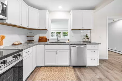 3 Evergreen St, Southwick, MA 01077 - Photo 9