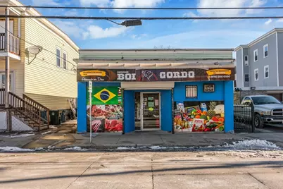 34 Brookfield St, Lawrence, MA 01843 - Photo 3