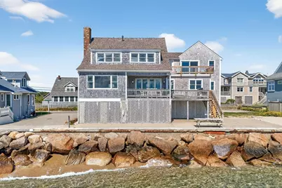 61 Menauhant Rd, Falmouth, MA 02536 - Photo 7