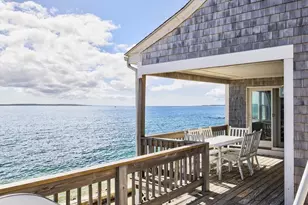 61 Menauhant Rd, Falmouth, MA 02536 - Photo 11