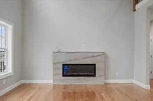 241 Lake Ave, Worcester, MA 01604 - Photo 11