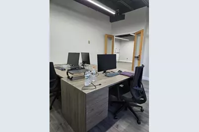 154 Wells Ave #D, Newton, MA 02469 - Photo 7