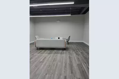 154 Wells Ave #D, Newton, MA 02469 - Photo 3