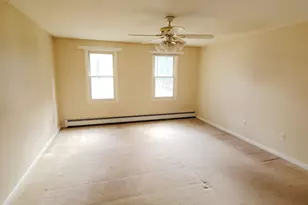 620 Henshaw St, Leicester, MA 01542 - Photo 33